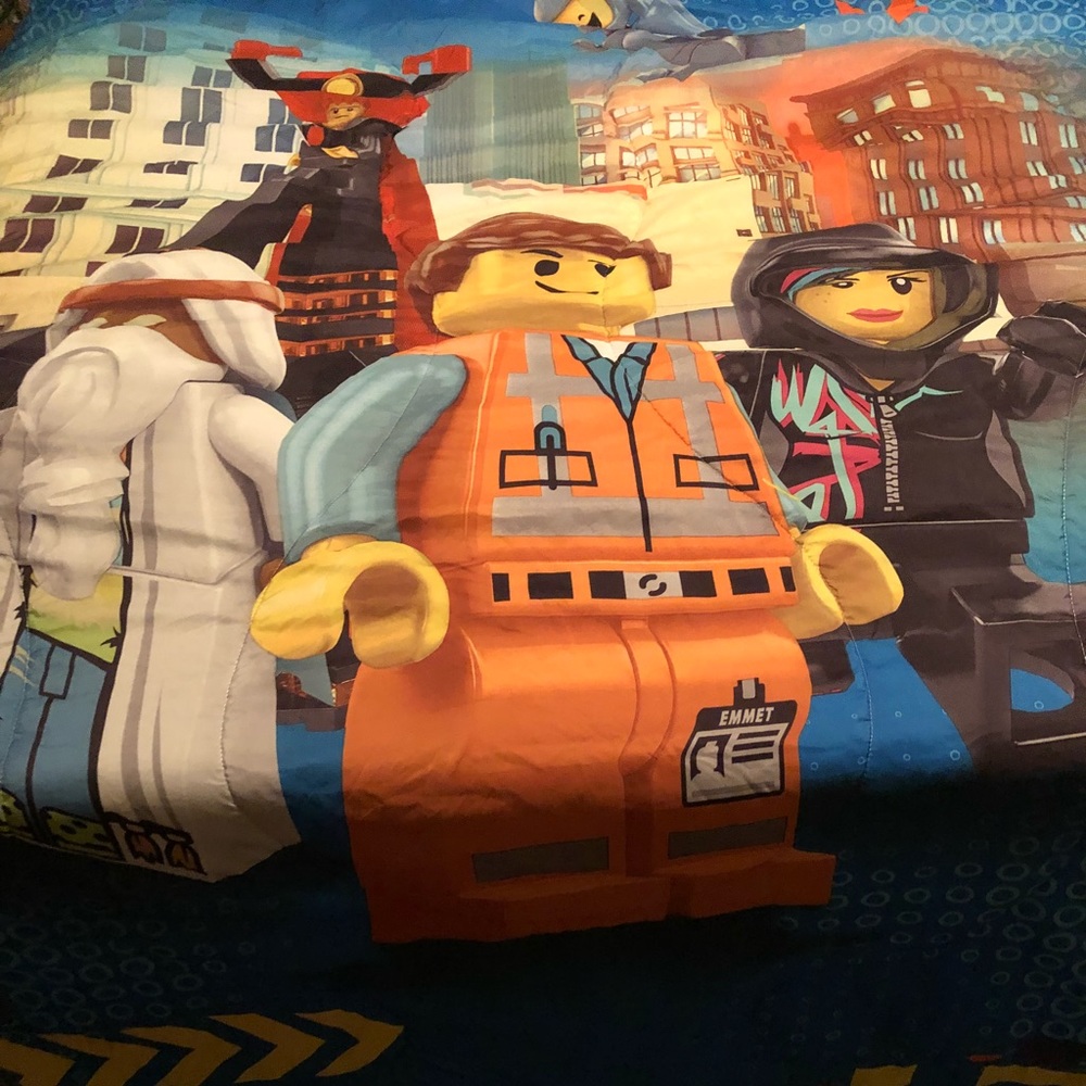 LEGO’s twin comforter